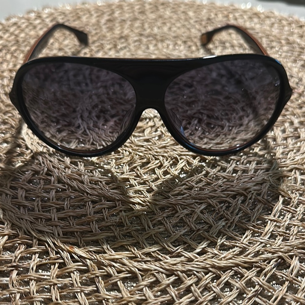 Boss Orange Stylish Black Sunglasses made in Italy